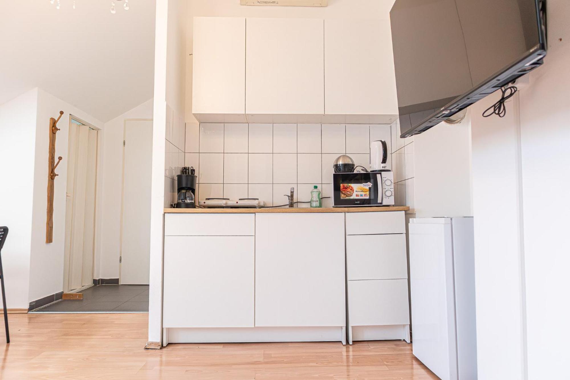 Spacious 2Br Apt Great Location - Near Schoenbrunn Вена Экстерьер фото
