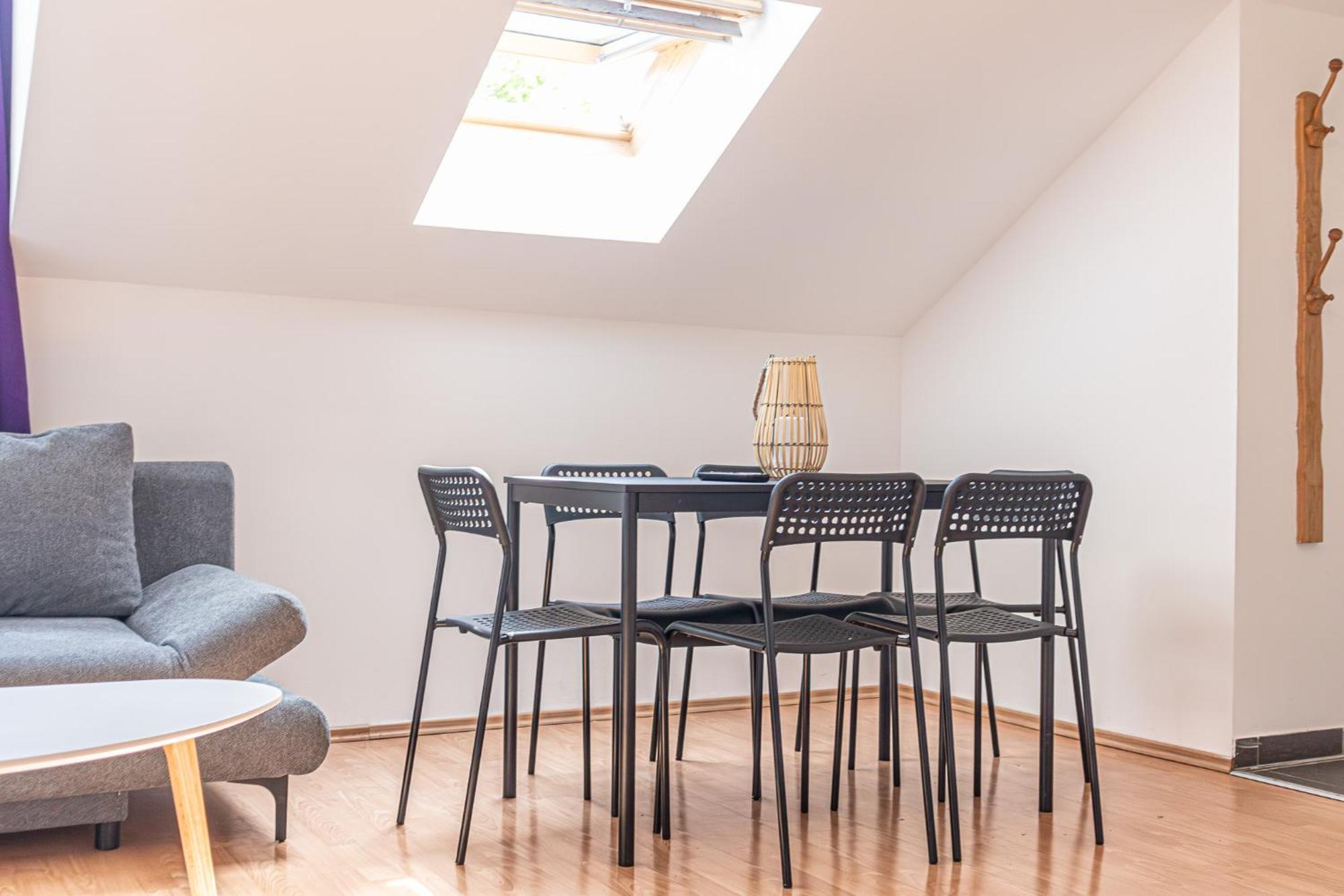 Spacious 2Br Apt Great Location - Near Schoenbrunn Вена Экстерьер фото
