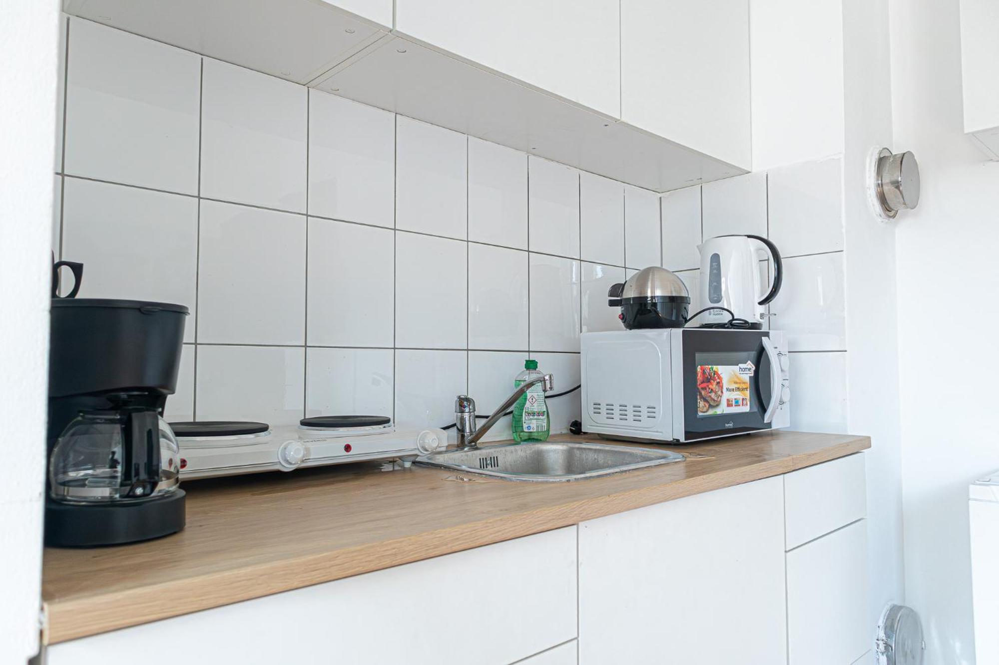 Spacious 2Br Apt Great Location - Near Schoenbrunn Вена Экстерьер фото