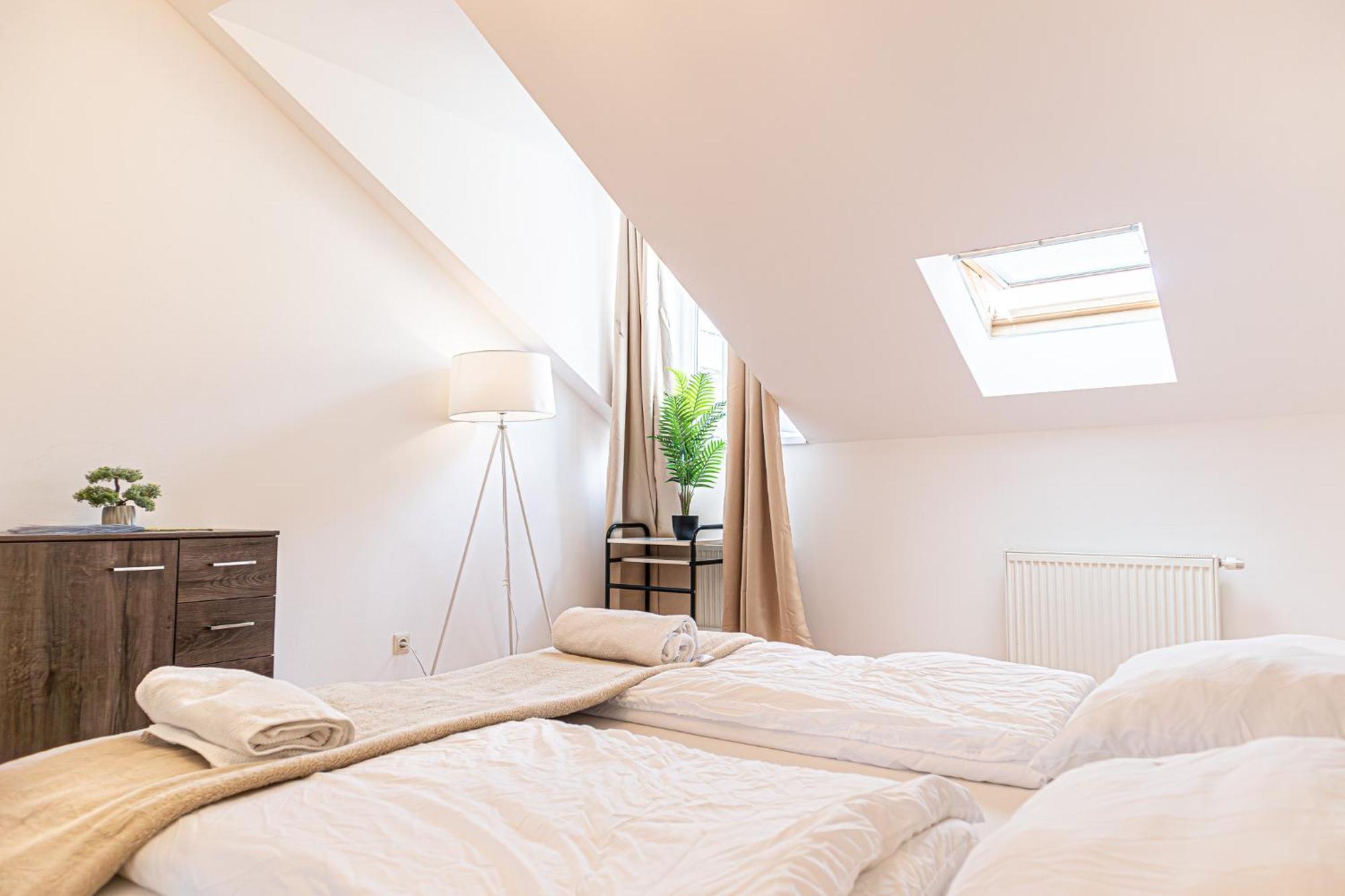 Spacious 2Br Apt Great Location - Near Schoenbrunn Вена Экстерьер фото